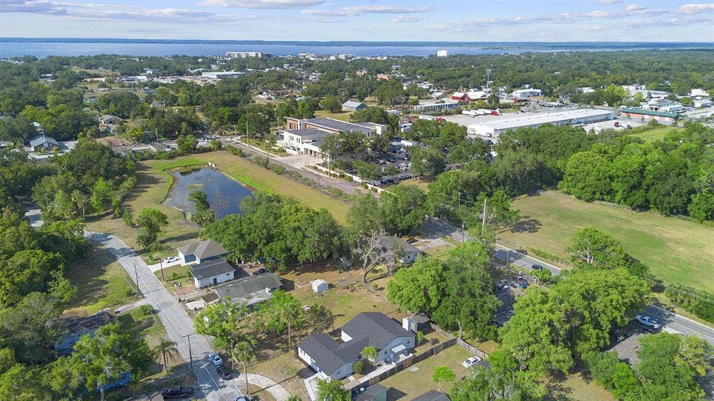 5 BR in Sanford
