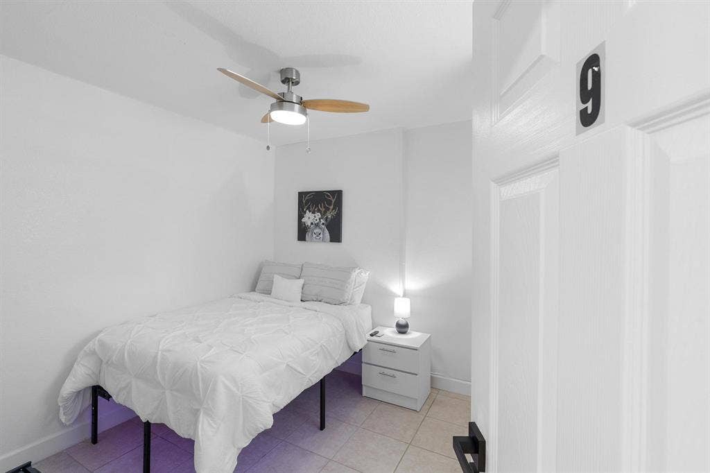 5 BR in Sanford