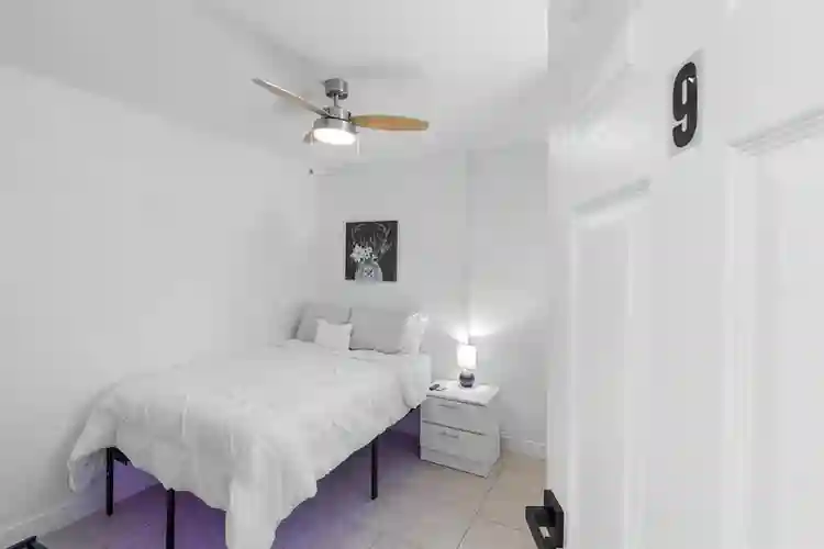 5 BR in Sanford