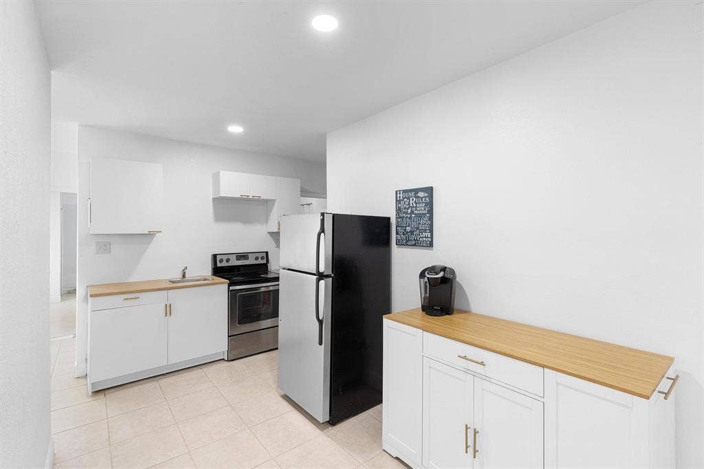 5 BR in Sanford