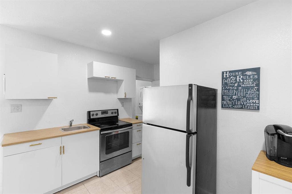 5 BR in Sanford