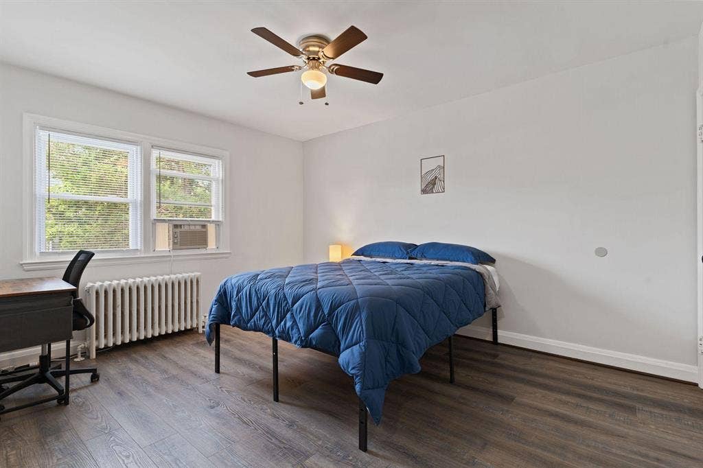 6 BR in Baltimore