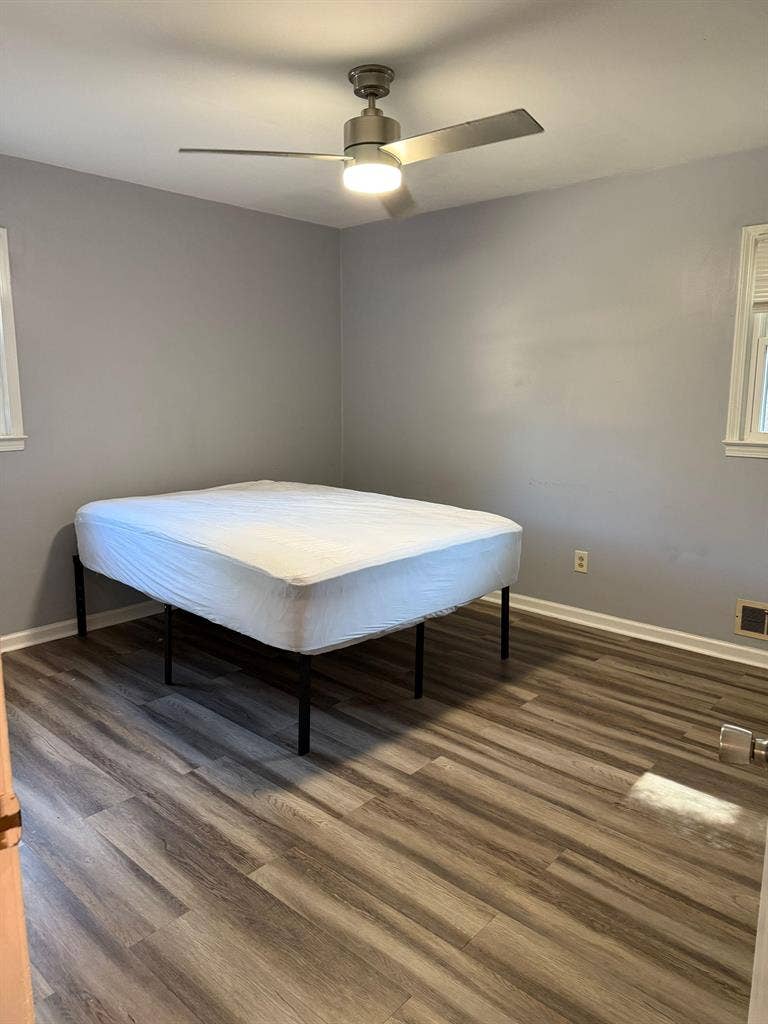 5 BR in Lilburn