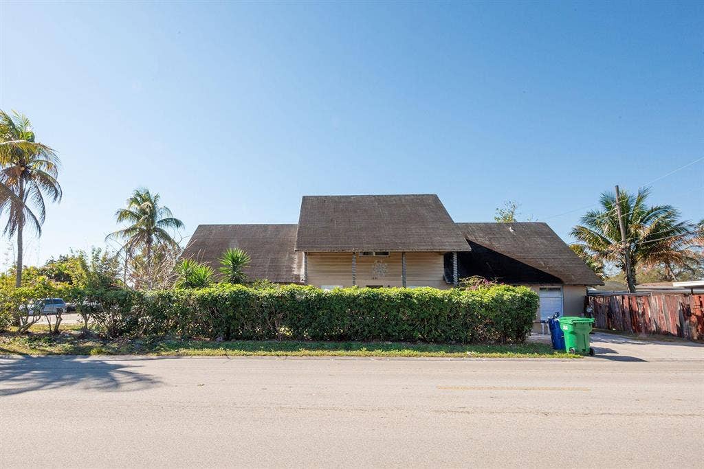 7 BR in Plantation