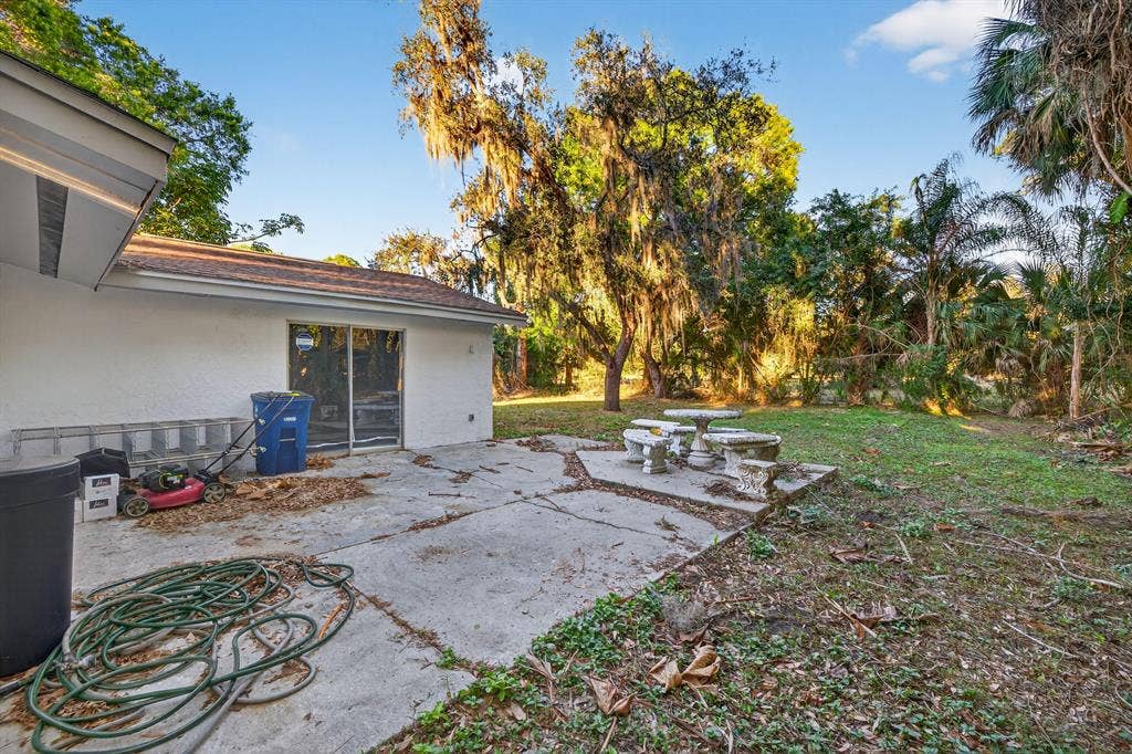 8 BR in Alva