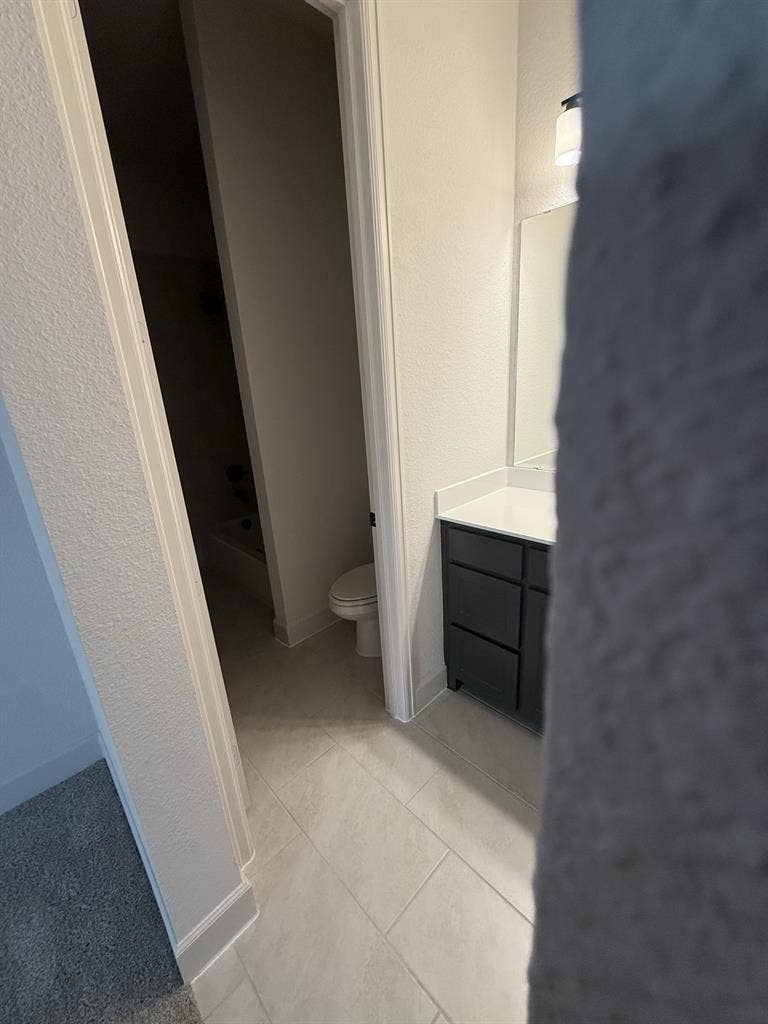 Rooms for rent in brand new house