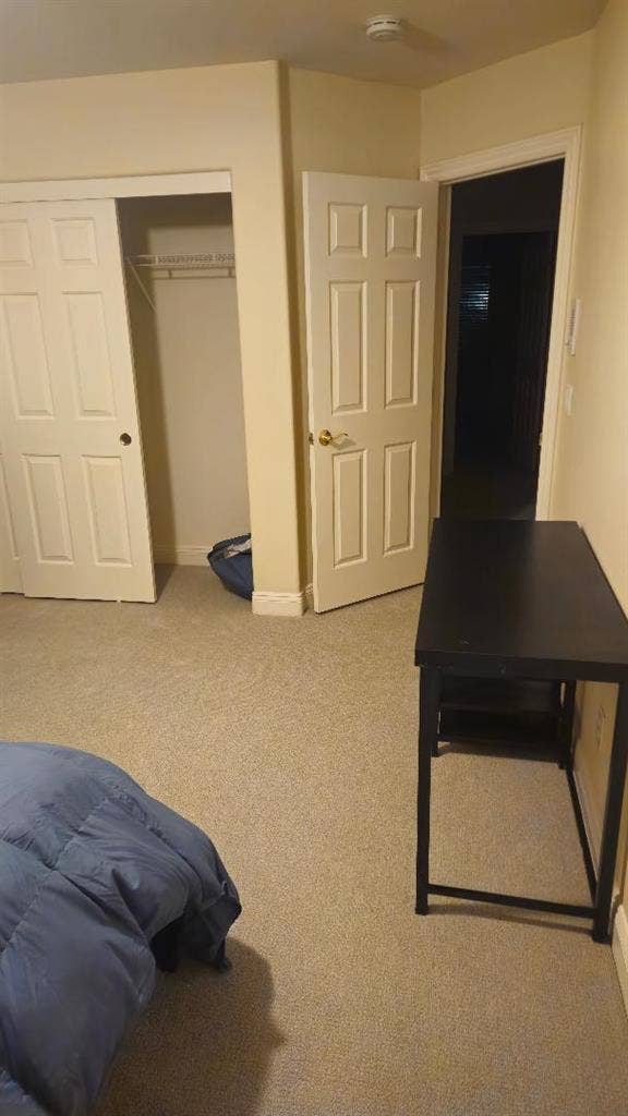 Bedroom and private bathroom