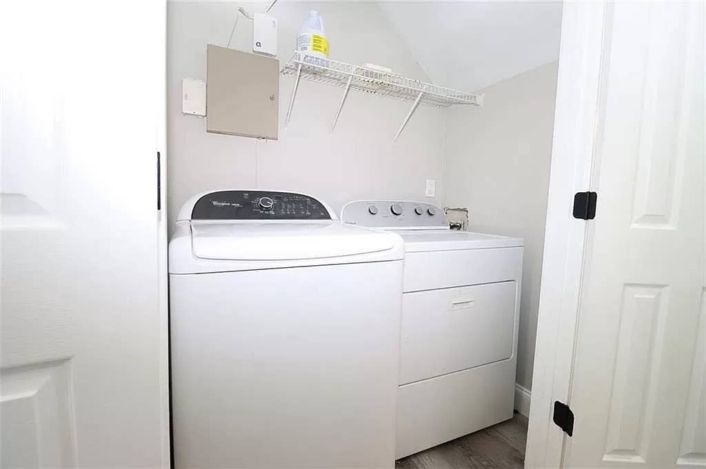 4 BR in Atlanta