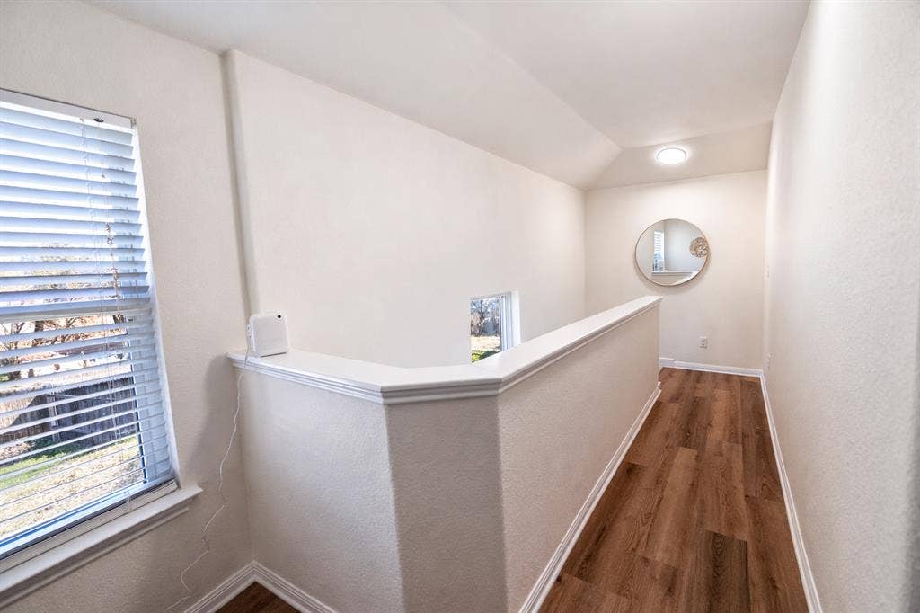 4 BR in Austin
