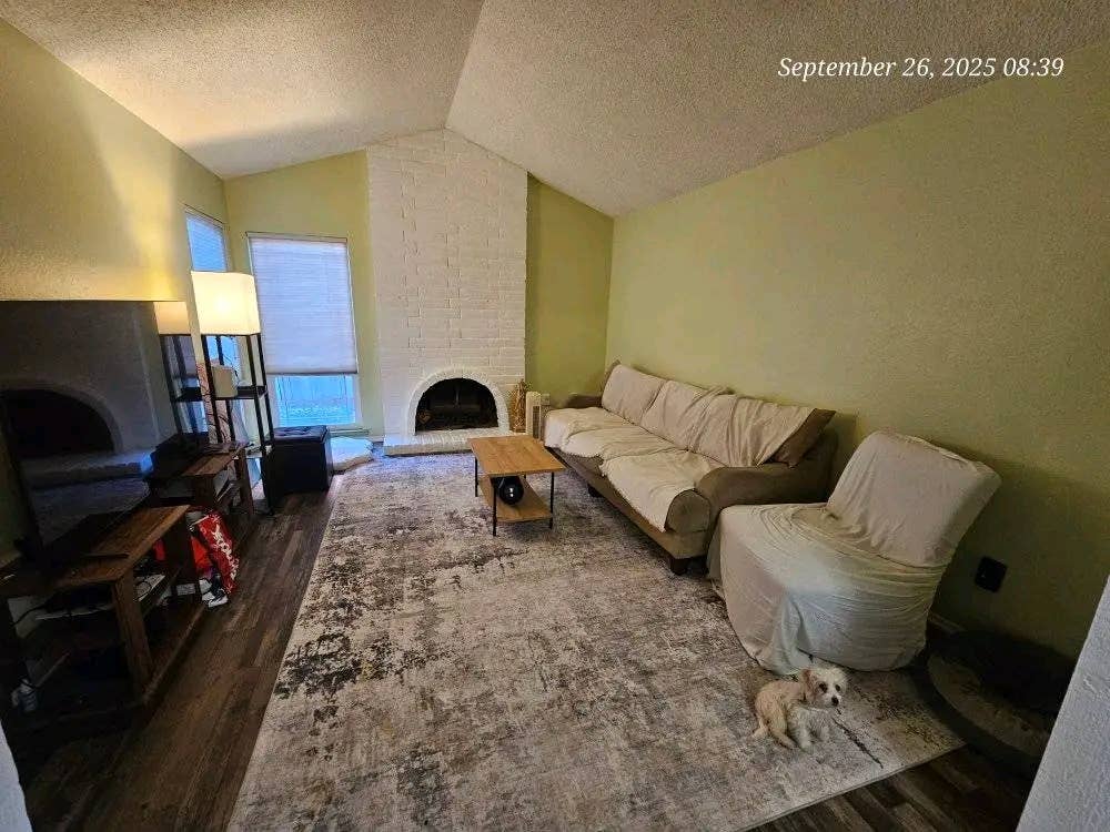 Rosemont - private room/shared bath