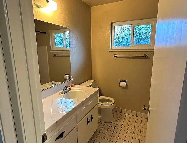 New Listing nicely kept property.