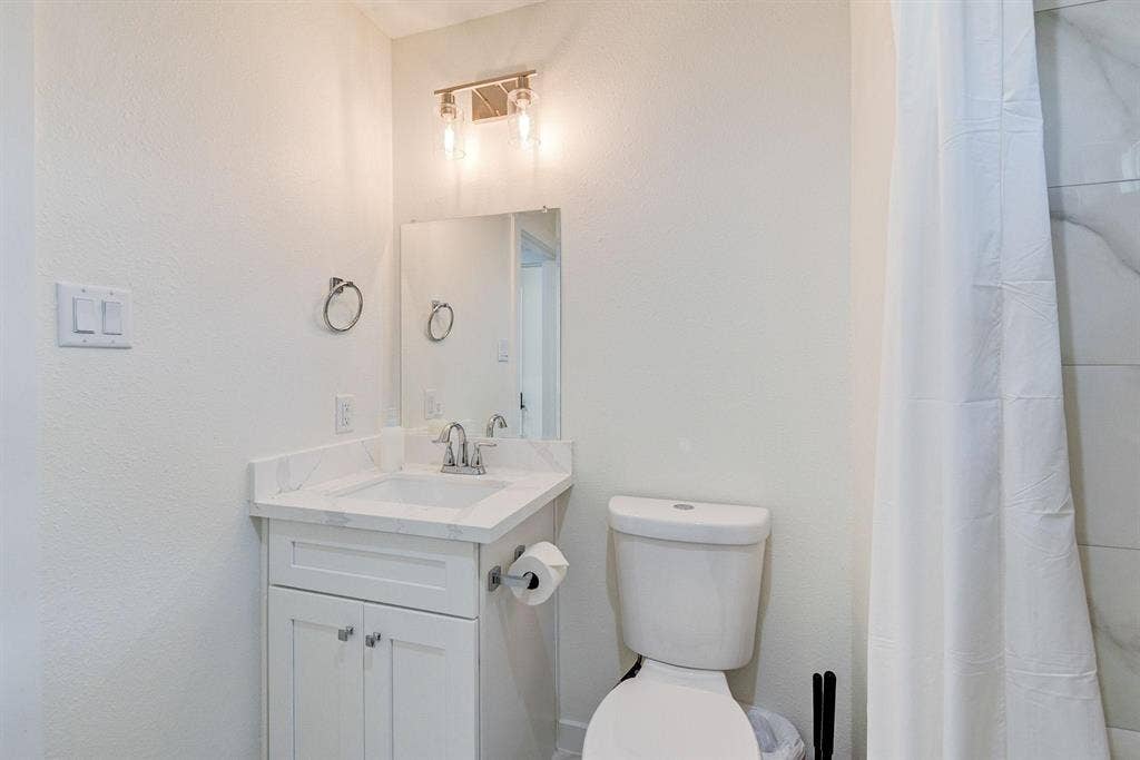 5 BR in Houston