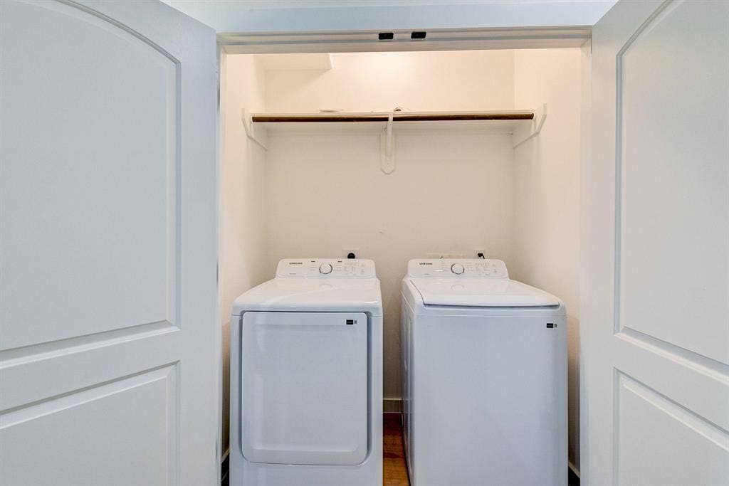 5 BR in Houston