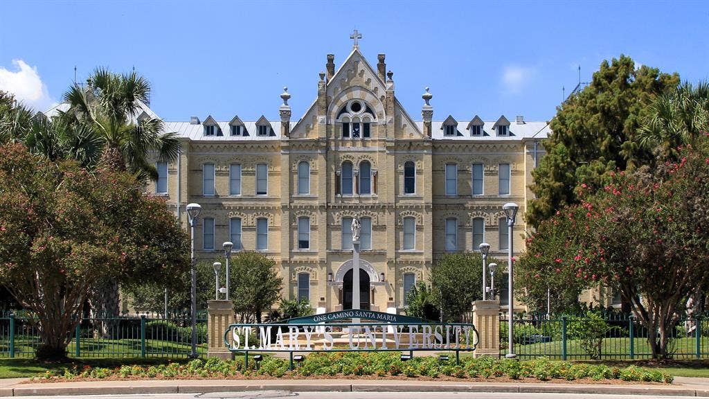 8 BR in San Antonio