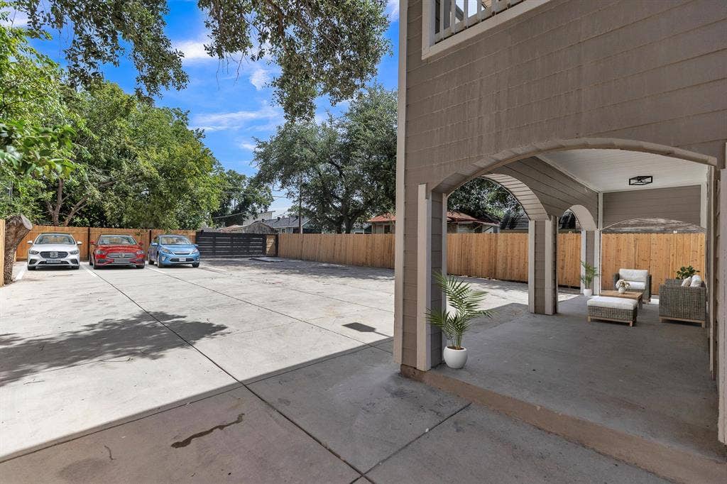 8 BR in San Antonio