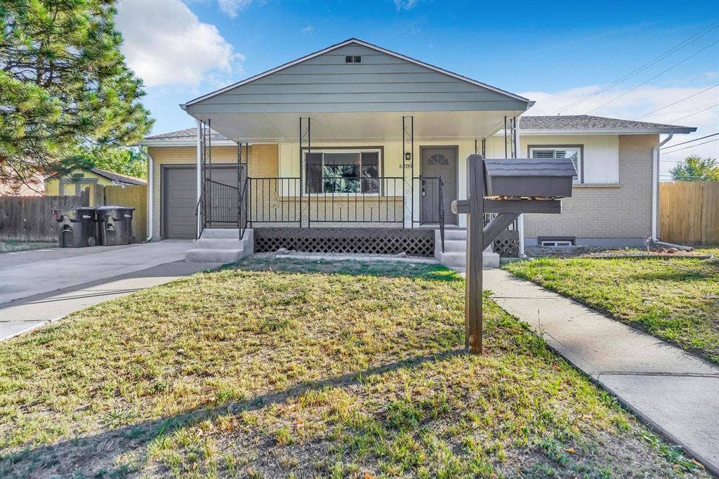 4 BR in Arvada