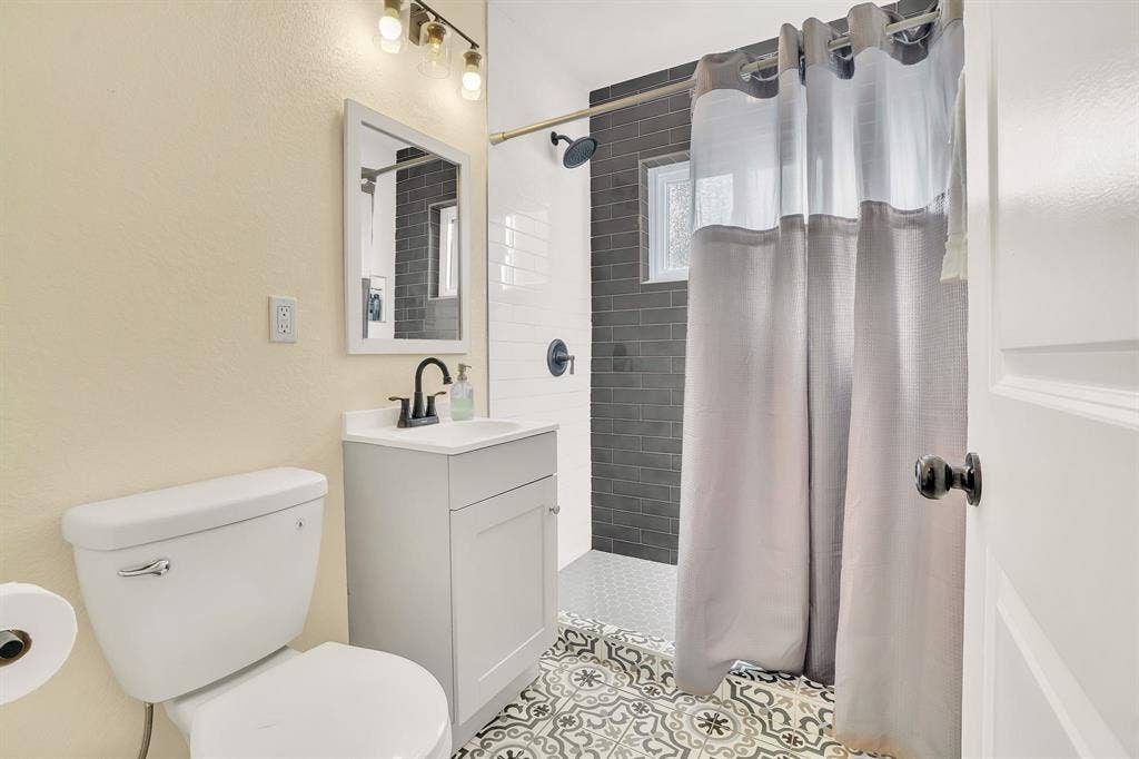 4 BR in Arvada