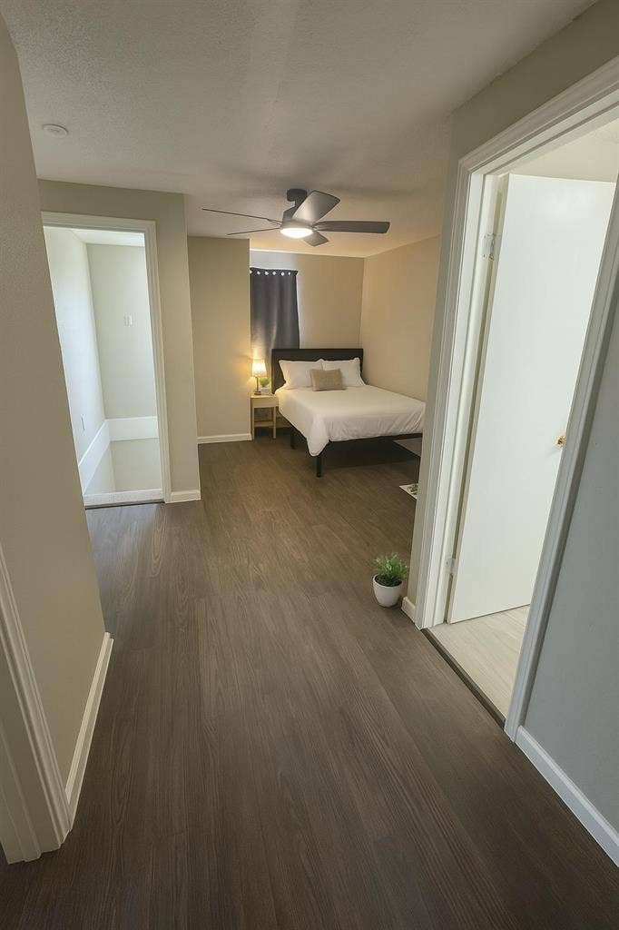 7 BR in Houston