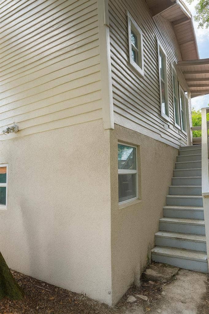 6 BR in Tampa