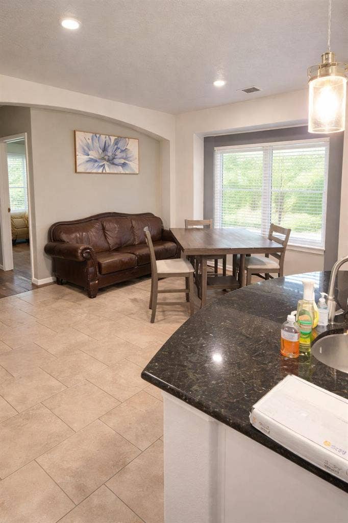 7 BR in San Antonio