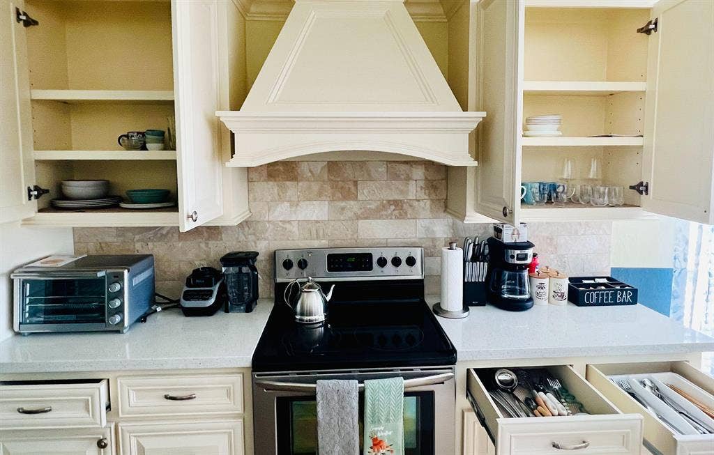4 BR in Houston