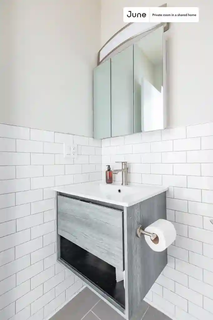 5 BR in New York City