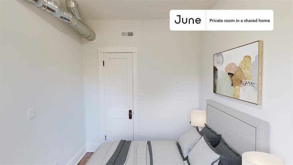 4 BR in Chicago