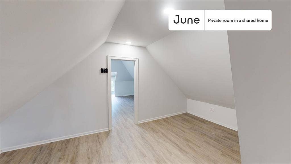 4 BR in Chicago