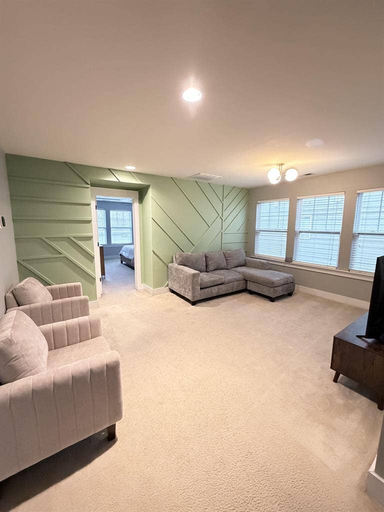 4 BR in Charlotte