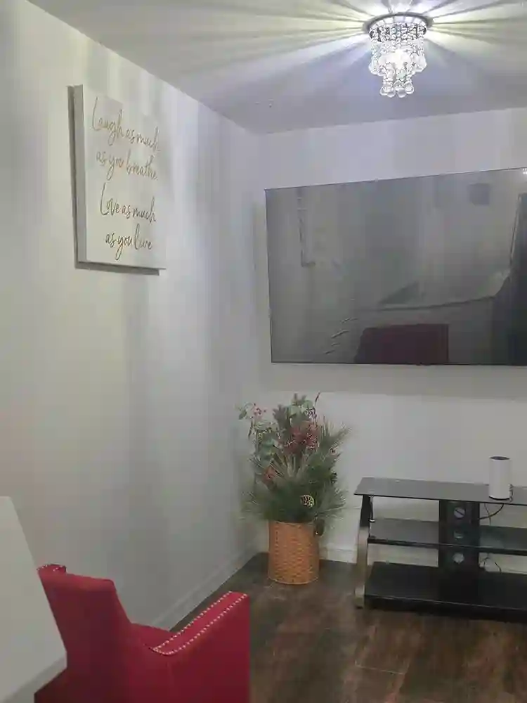 1 BR in Four Corners