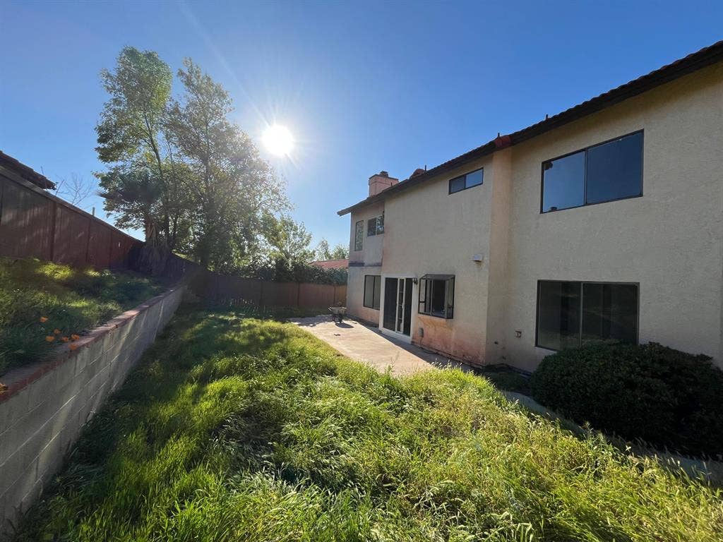 7 BR in Moreno Valley