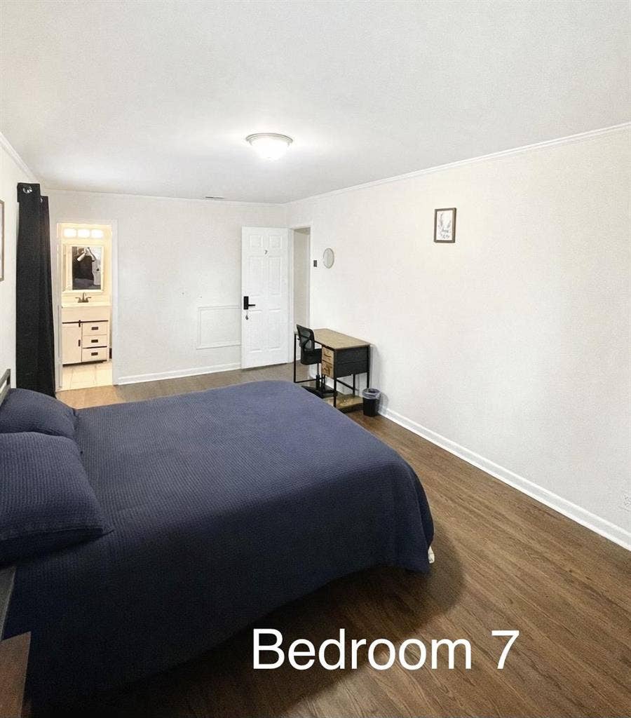 7 BR in Belmont