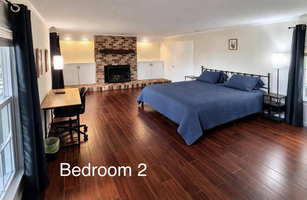 7 BR in Belmont