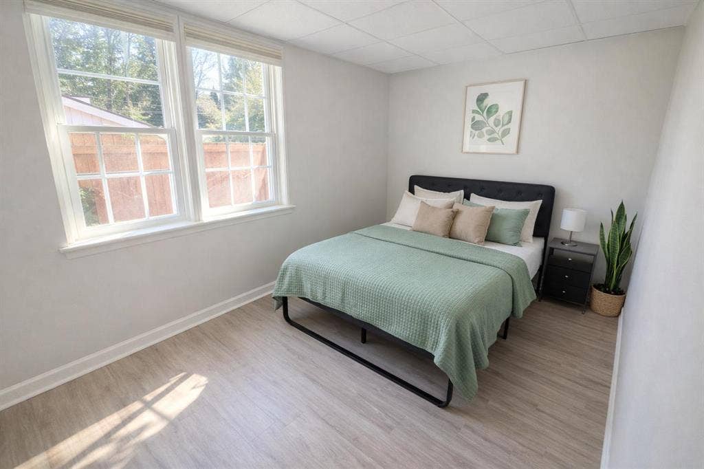 10 BR in Decatur