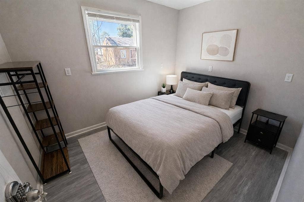 9 BR in College Park