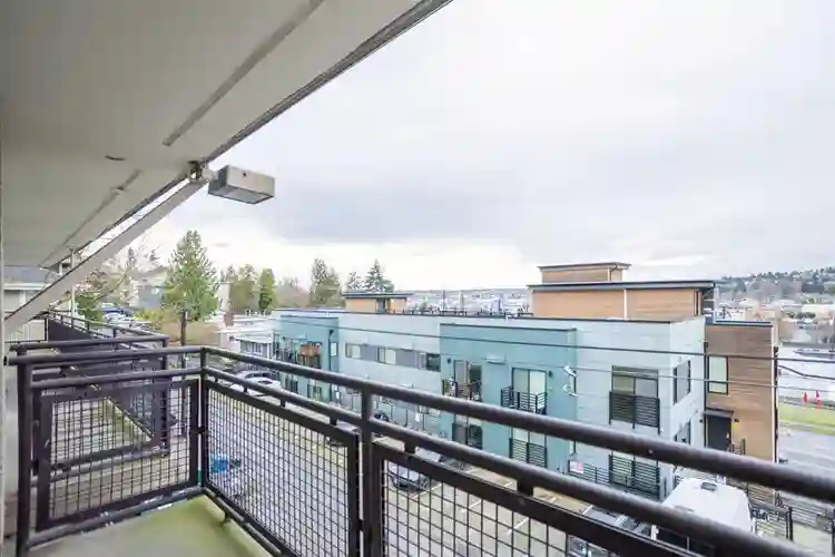 4 BR in Seattle