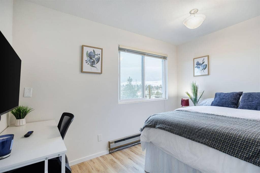 4 BR in Seattle