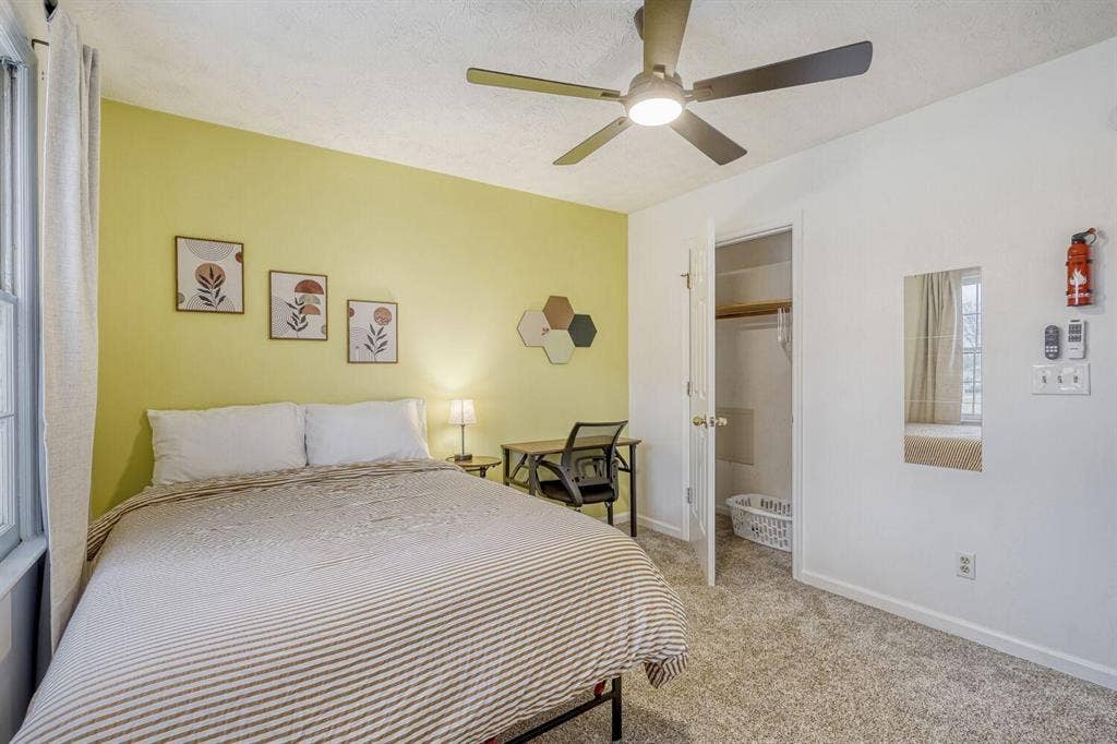 7 BR in Snellville