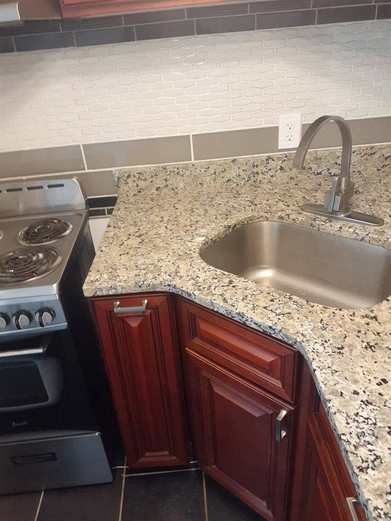 $750 graduate hosp rm in 2br apt