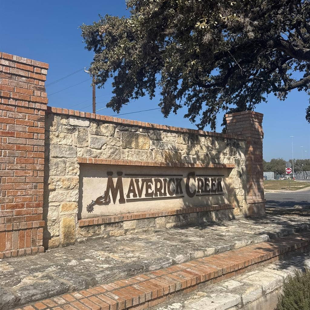 Two rooms for rent. UTSA Area