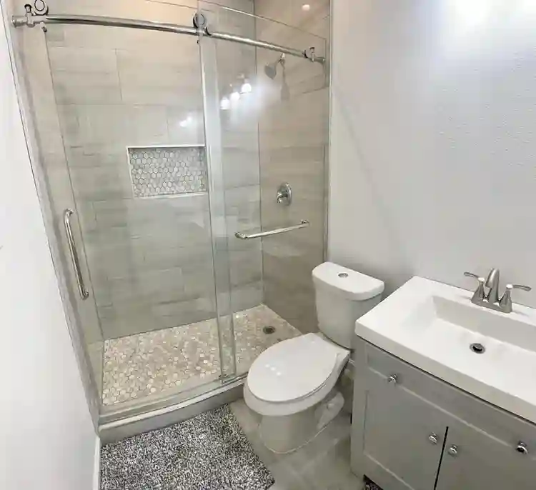 4 BR in Houston