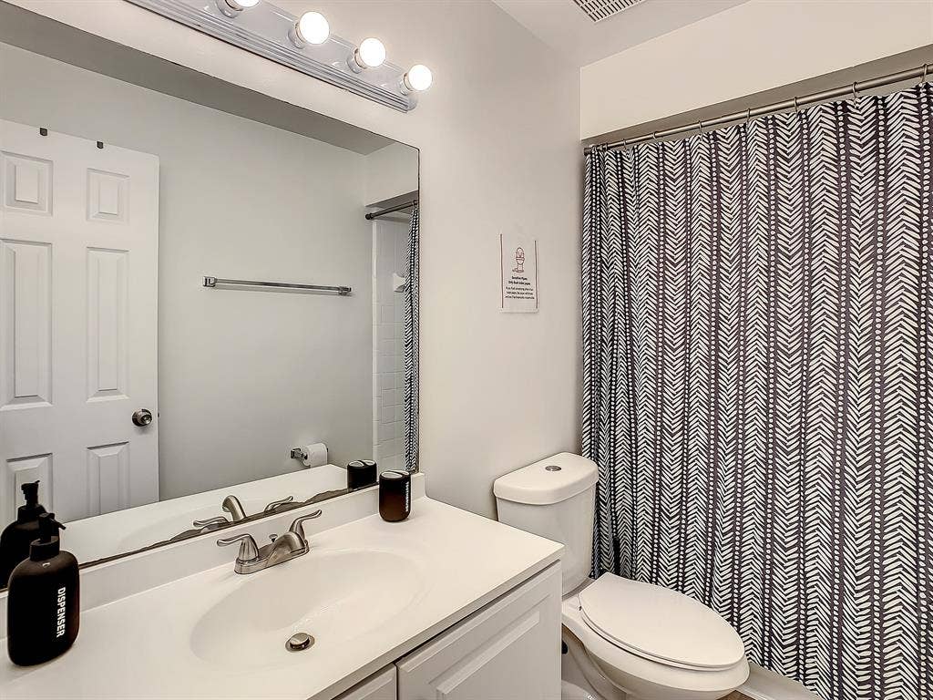 7 BR in Orlando