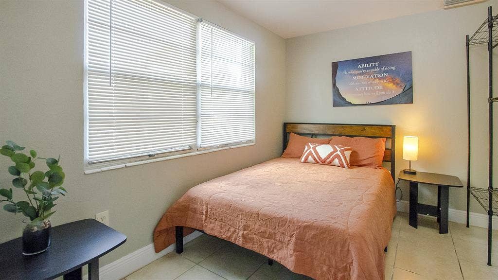 3 BR in Tampa