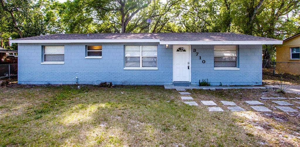 3 BR in Tampa