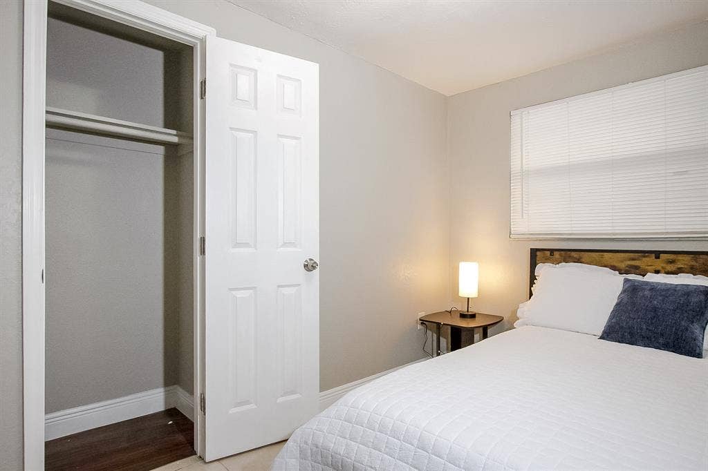 3 BR in Tampa