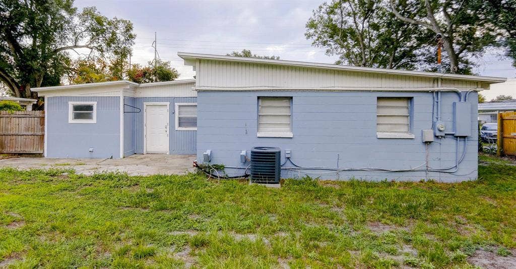 4 BR in Tampa