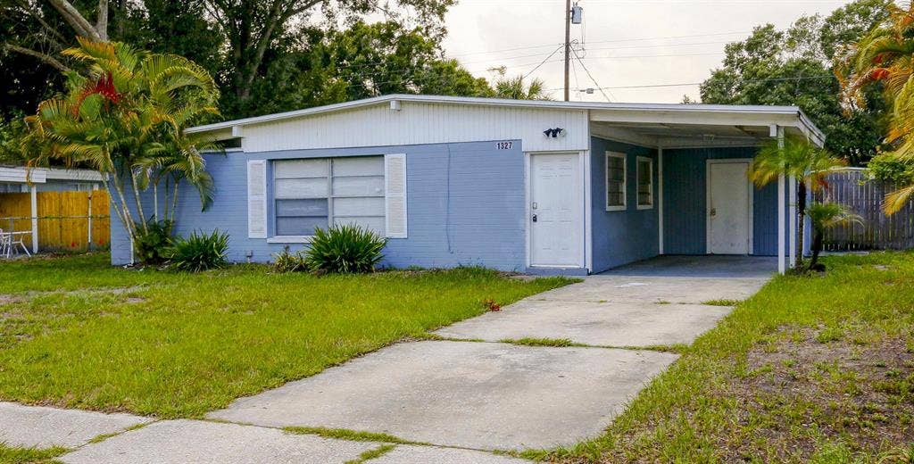 4 BR in Tampa