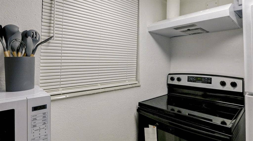 4 BR in Tampa