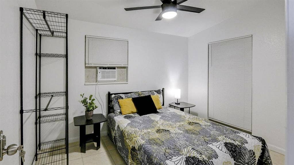 4 BR in Tampa