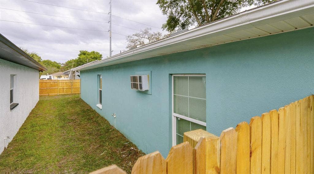 5 BR in Tampa